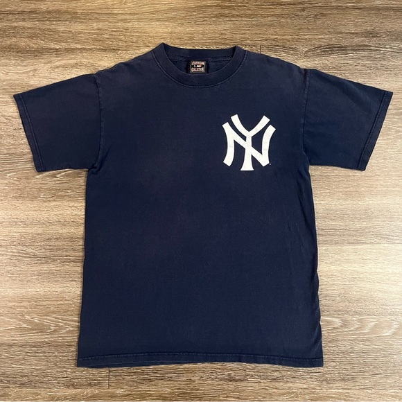 Vintage Yogi Berra Yankees T-Shirt Size Medium - Picture 2 of 4